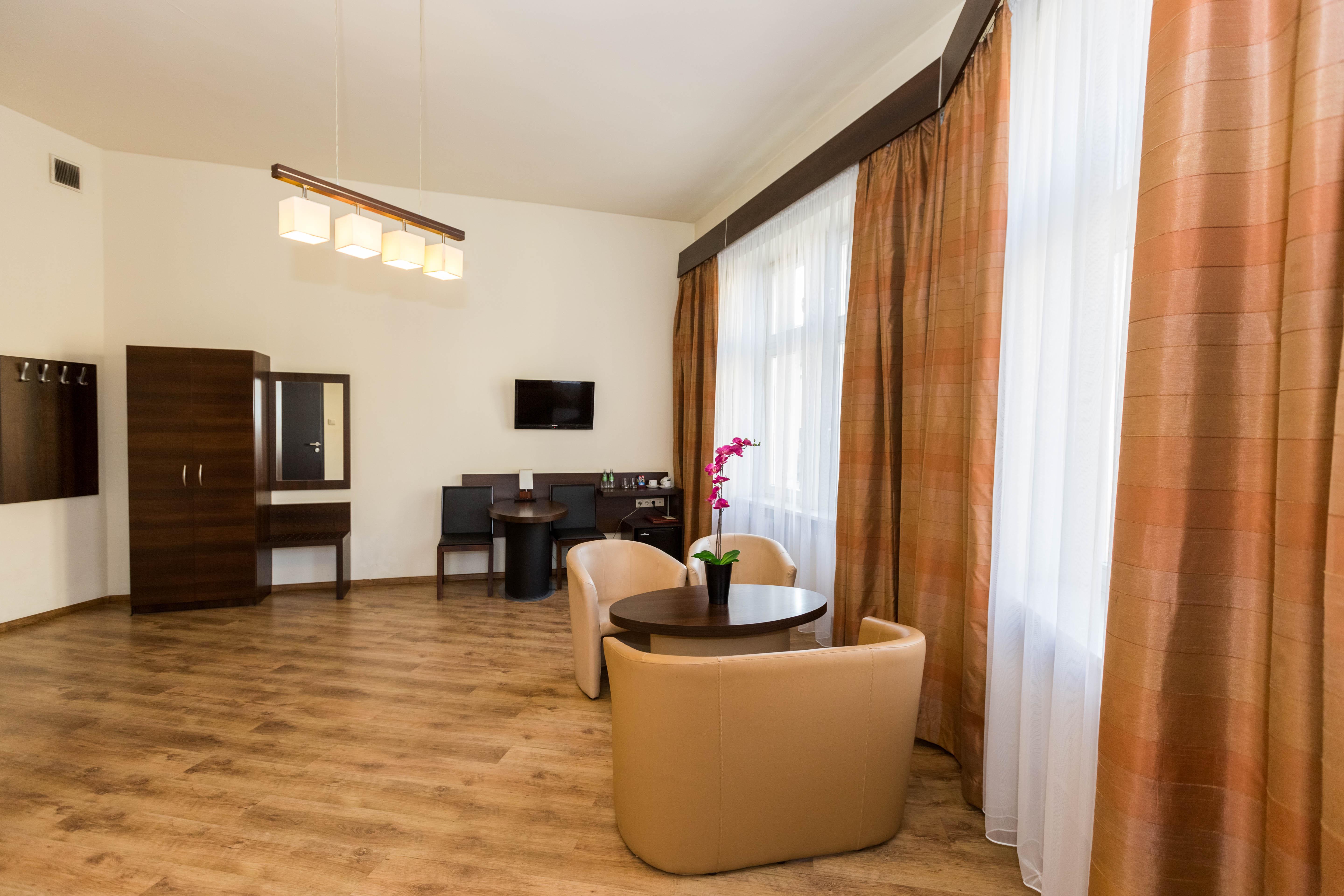 Spatz Aparthotel Krakow Exterior photo